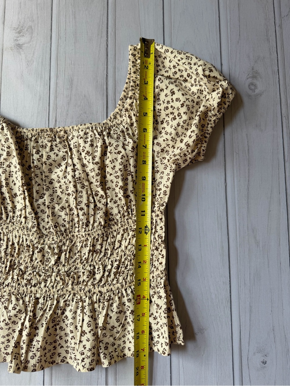 Sim & Sam cream brown floral milkmaid puff sleeve smocked bodice blouse. Medium - Picture 9 of 14